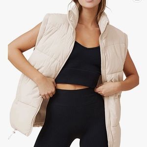 Amazon Puffer Vest BRAND NEW